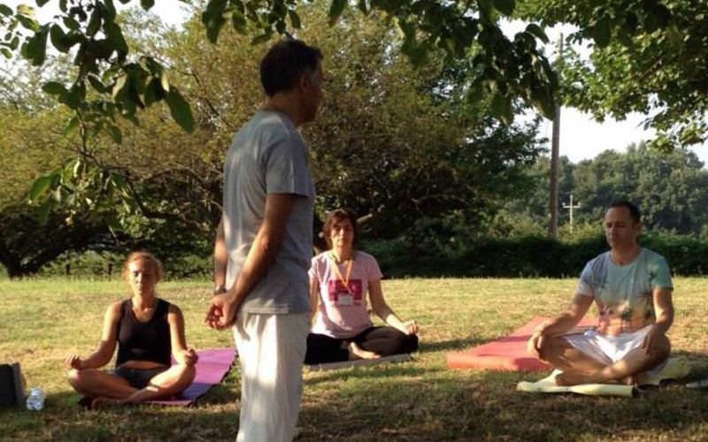 10 Best Online Yoga Retreats: Discover Virtual Bliss 41 Deborah Lewis