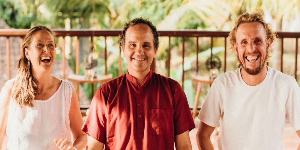 10 Best Online Yin Yoga Teacher Trainings (Yoga Alliance Approved) 8 Instructors