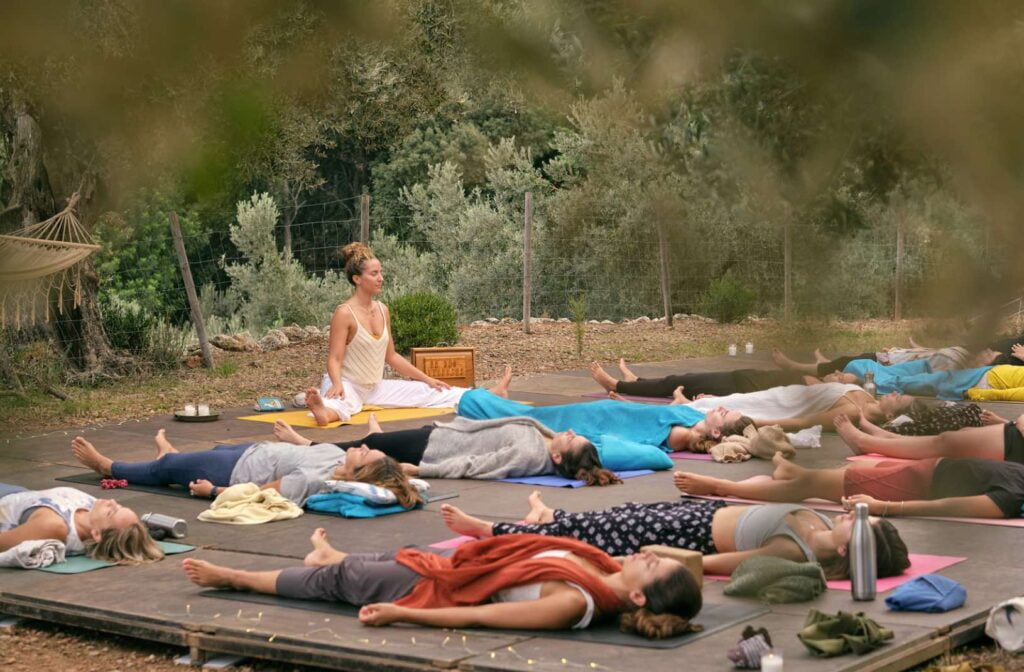 Am I ready for Yoga Teacher Training? Ways to Find out if Now is the Time 2 Are You Passionate About Yoga