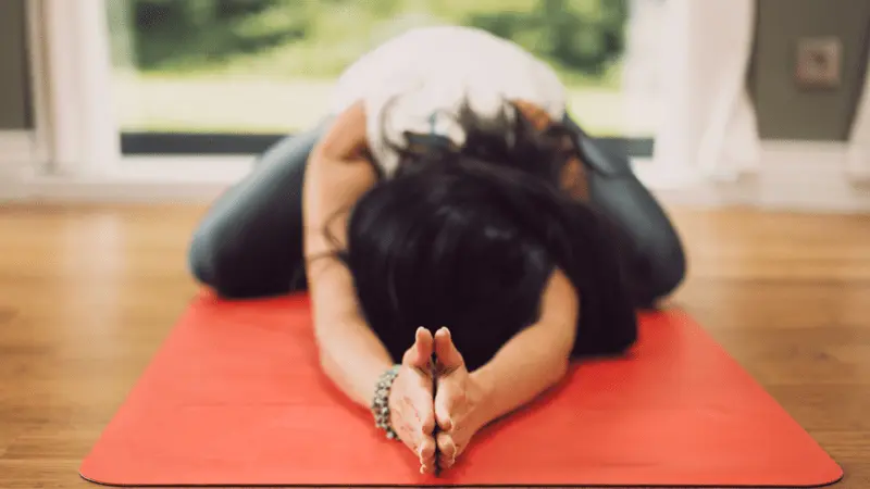 10 Best Online 300 Hour Yoga Teacher Training Certifications 3 What to expect from a 300-YTT course