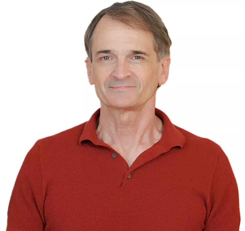 10 Best Online Yoga Anatomy Courses For In-Depth Learning 18 Mark Stephen