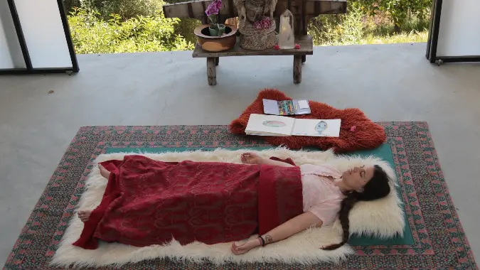 9 Best Online Yoga Nidra Teacher Training Courses 29 online yoga nidra training with tracee stanley