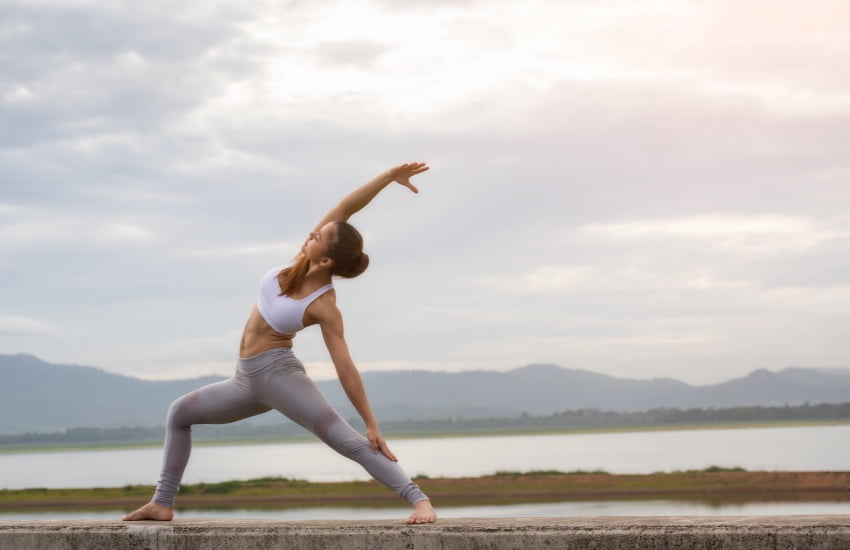 Ways to Make Yoga Accessible to Beginners: A Yoga Teacher's Perspective on Accessibility 3 Home Practice for yoga